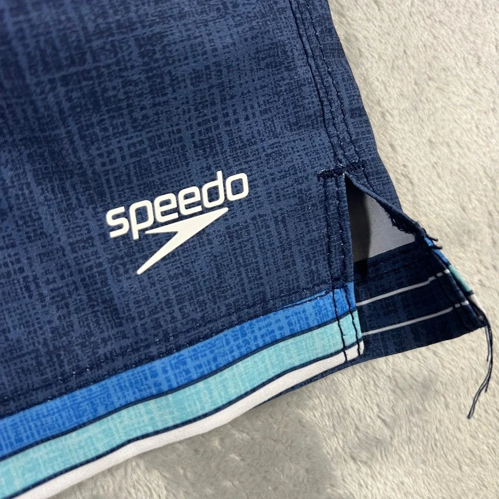 SPEEDO Swim Trunks Mens Large Blue Striped Board Shorts 7778275 Stretch